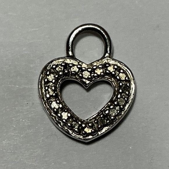 Jewelry - Sterling Silver open heart Pendant with clear stones